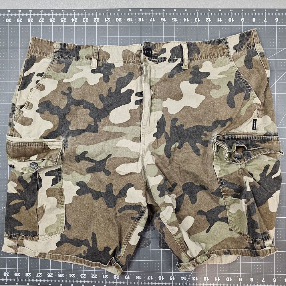 O'Neill Camo Cargo Shorts 38x10 Skater Surfer Baggy Loose Y2K Streetwear Preppy